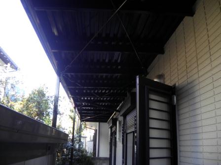 共用階段塗装施工例　東京都国分寺市Ｌ・Ａアパート様