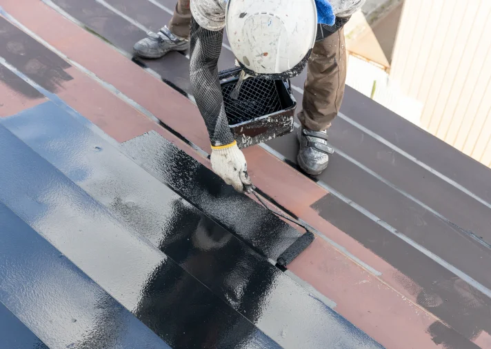 屋根の塗装施工